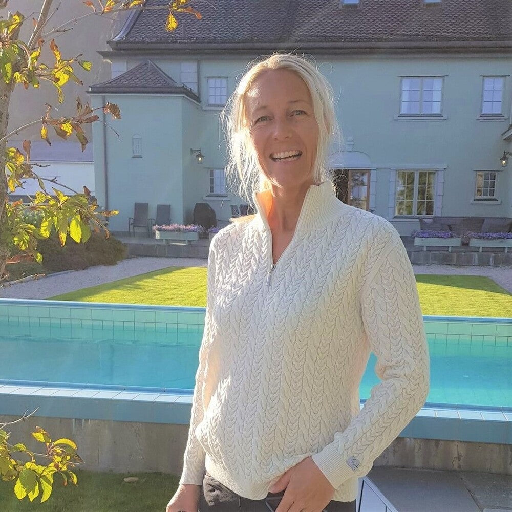 ULL FLETTEGENSER MED GLIDELÅS, I 100% MERINOULL,