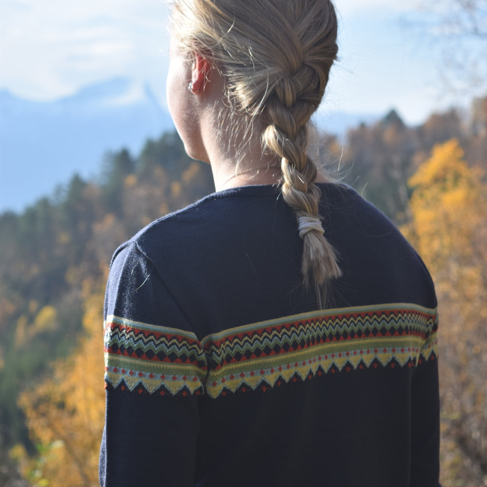 ULLA JAKKE, TYNN KVALITET, MARINEBLÅ