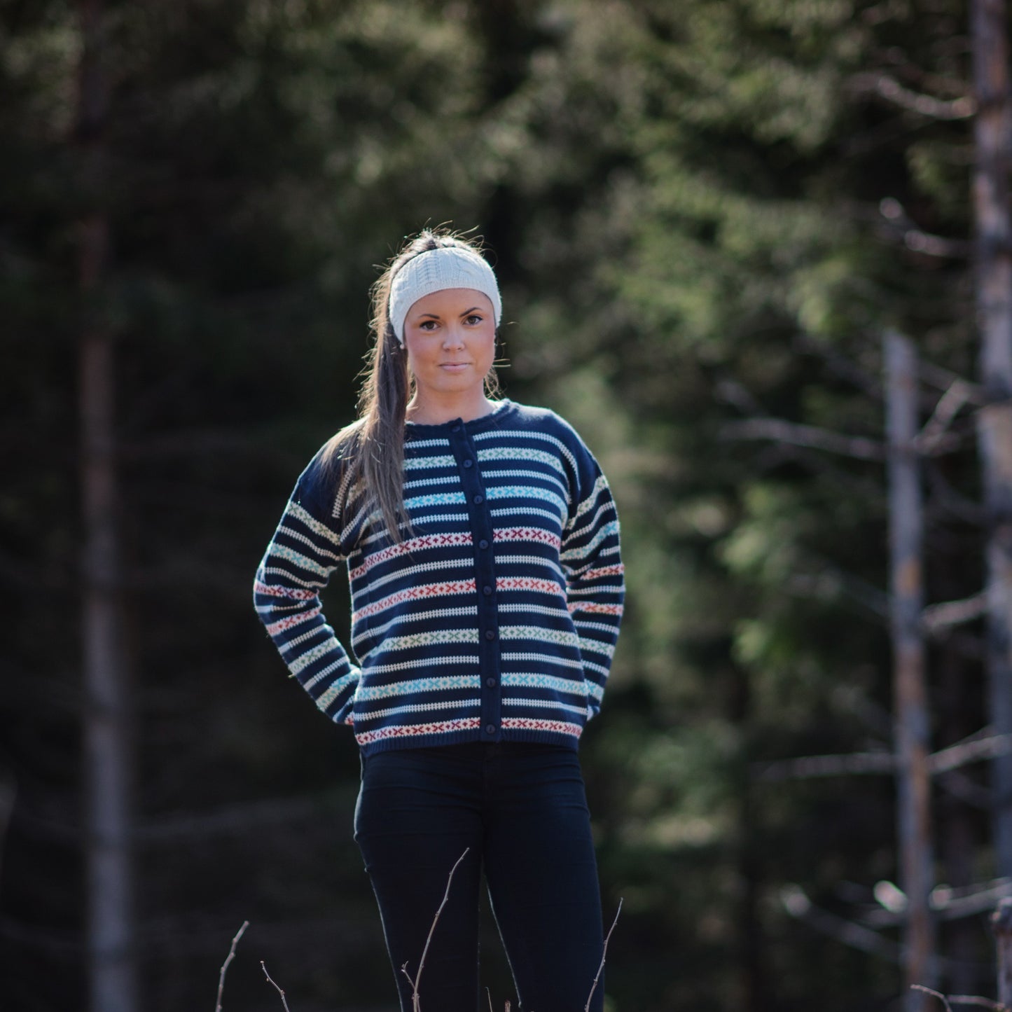 VESTAVIND ULLJAKKE, MARINEBLÅ